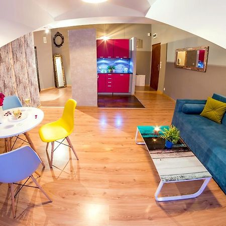 Style Apartment Next To Kazimierz And Old Town + Netflix Краков Экстерьер фото