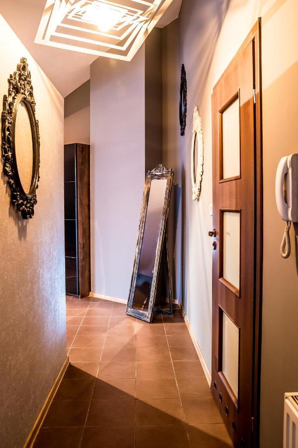Style Apartment Next To Kazimierz And Old Town + Netflix Краков Экстерьер фото